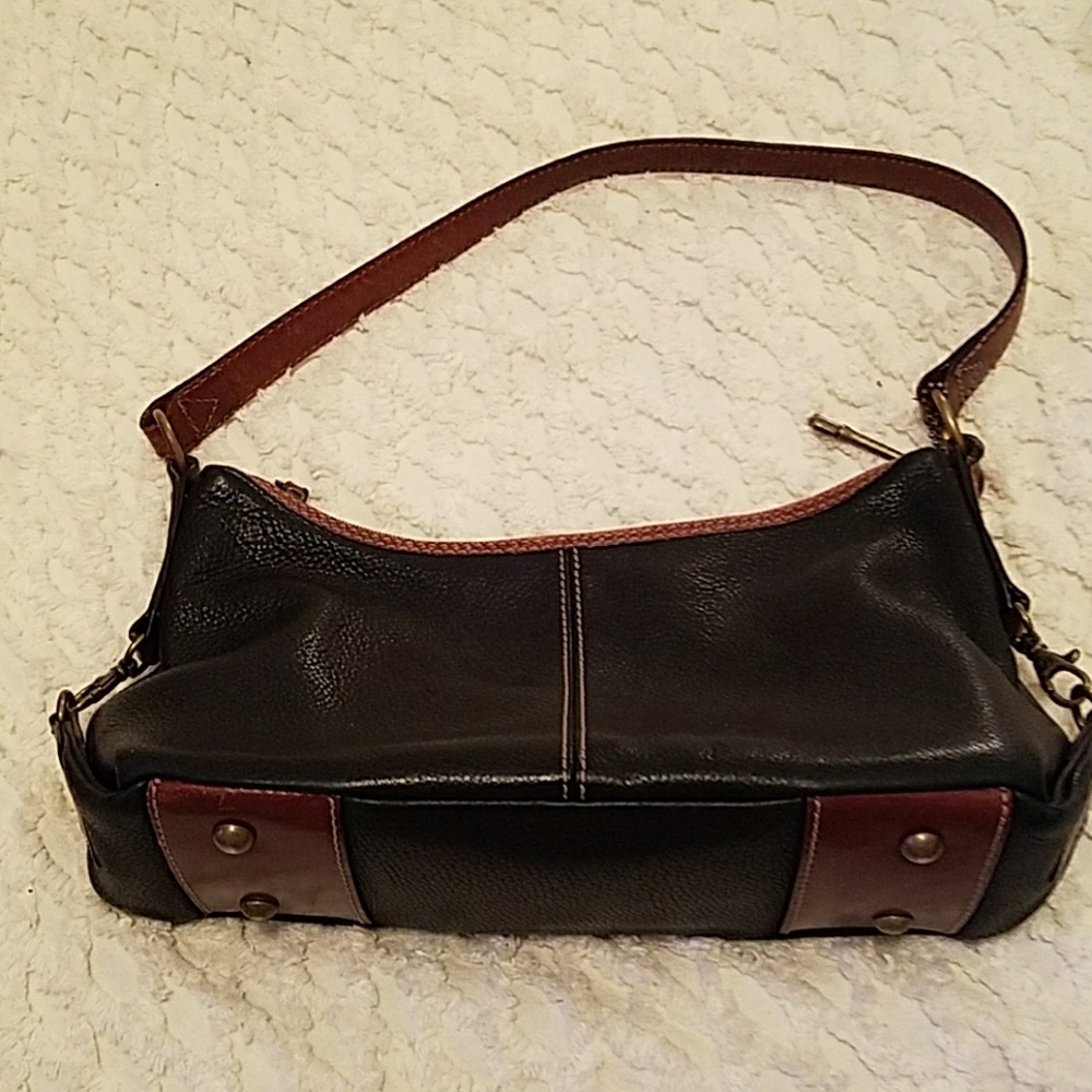Fossil leather black purse 75082